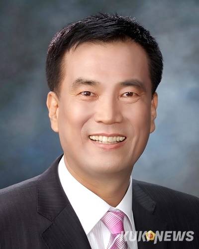 방한일 충남도의원