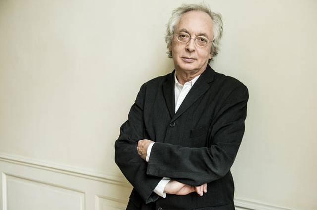 오는 18일 예술의전당서 19년 만에 바흐의 B단조 미사 공연을 들려줄 지휘자 필리프 헤레베허.  ⓒ마이클 헨드릭스