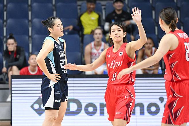 [서울=뉴시스] 여자프로농구 아산 우리은행의 이명관. (사진=WKBL 제공) *재판매 및 DB 금지