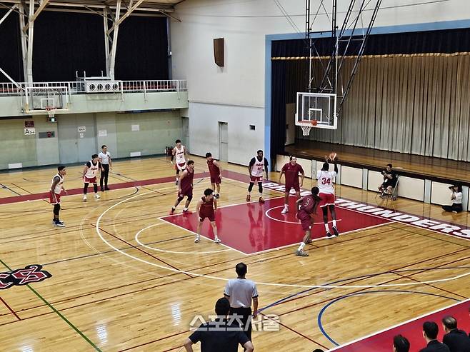 서울 SK가 5일 일본 가와사키에서 가와사키 브레이브 썬더스와 평가전을 치르고 있다. 가와사키 | 김동영 기자 raining99@sportsseoul.com