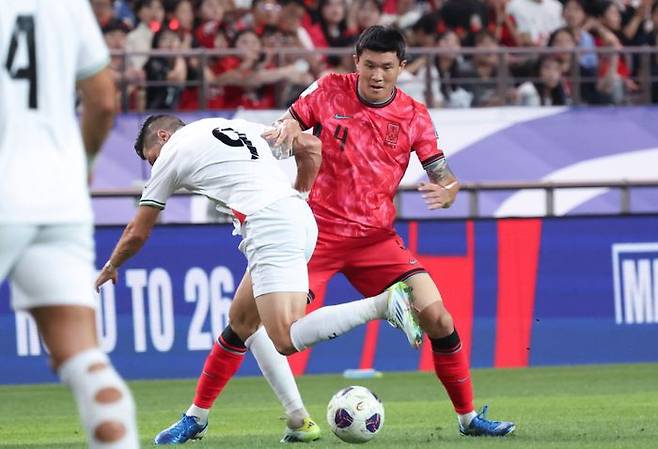 수비의 핵심 김민재. ⓒ 데일리안 방규현 기자