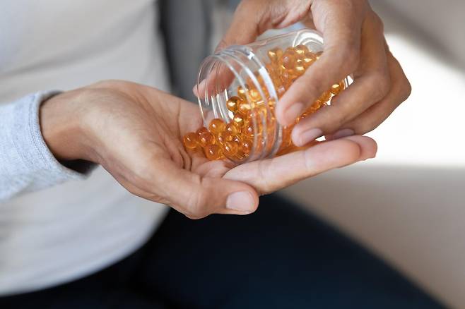 하버드 연구진은 4년간 임상시험에서 비타민 D가 세포 노화를 늦출 가능성을 확인했다. 게티이미지뱅크