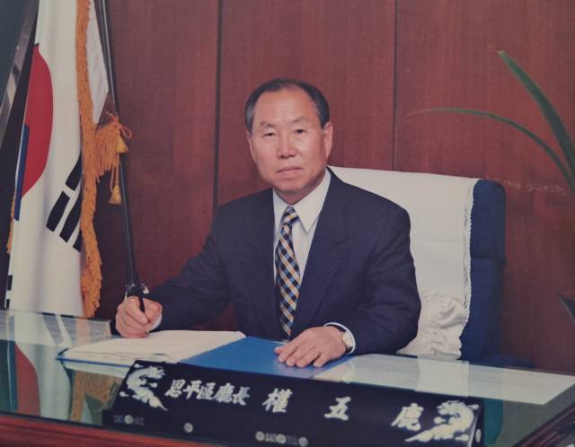 ▲ 은평구청장 재직 시절 모습. ⓒ푸르메재단