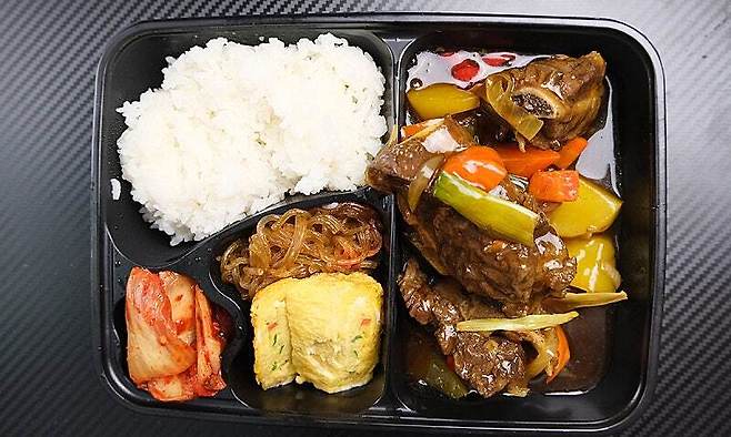 외식물가 급등 속에서 편의점의 ‘가성비 전쟁’은 앞으로 더욱 치열해질 전망이다. 게티이미지