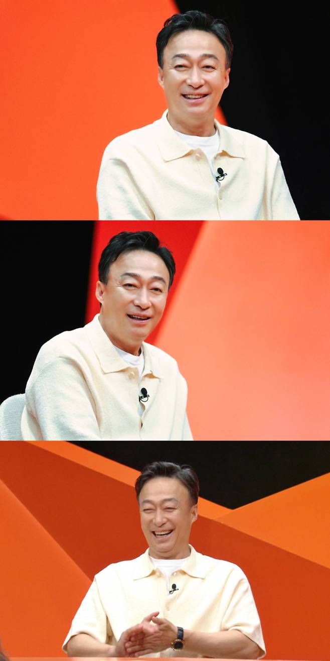 배우 이성민이 SBS ‘미운 우리 새끼’(미우새)에 출연해 박찬욱 감독의 신작 영화 ‘어쩔수가없다’의 촬영 비하인드 스토리부터 24살 딸에 대한 섭섭함을 토로하는 등 다채로운 이야기를 풀어놓는다. 이성민은 최근 베니스 국제 영화제에 초청된 ‘어쩔수가없다’가 한국황금사자상 유력 후보로 거론되자, 예상치 못한 수상 소감을 미리 발표해 스튜디오를 웃음바다로 만들었다. 또한, 드라마 ‘재벌집 막내아들’ 촬영 후 겪게 된 직업병과 ‘골든 타임’ 촬영 당시 응급실에 실려 갔던 에피소드를 공개하며 솔직하고 유쾌한 입담을 선보였다.