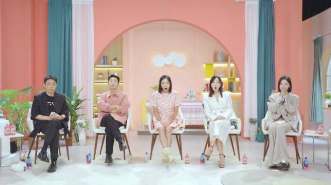 ‘돌싱글즈7’ 새벽 5시의 기습 고백, 스튜디오 초토화