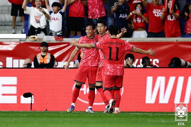 선제골 후 기뻐하는 한국 선수들. /사진=대한축구협회 제공