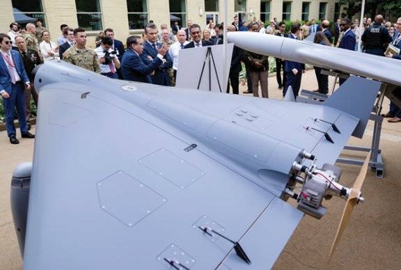 미국이 최근 공개한 장거리 자폭 드론 LUCAS. 미국 국방부 제공&nbsp;