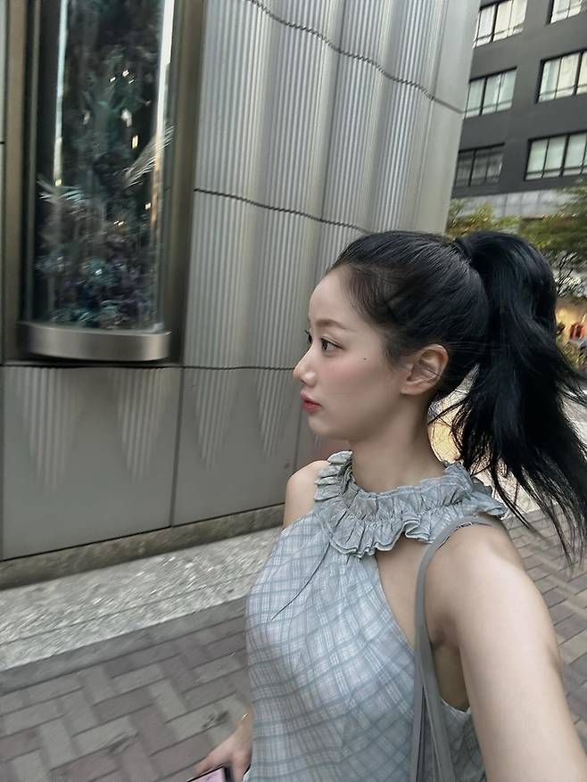 사진 | 이나은 SNS
