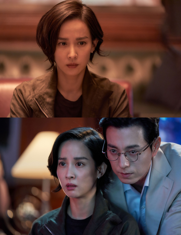 조여정(위쪽)은 "비관적이지는 않은데 낙관적이지도 않다. '오늘이 최고'라는 마음으로 그날에 집중한다. 당연한 건 아무것도 없다는 마음으로 좋은 기회가 주어지면 감사하게 임하고 있다"고 전했다. /에이투지엔터테인먼트·소니 픽쳐스