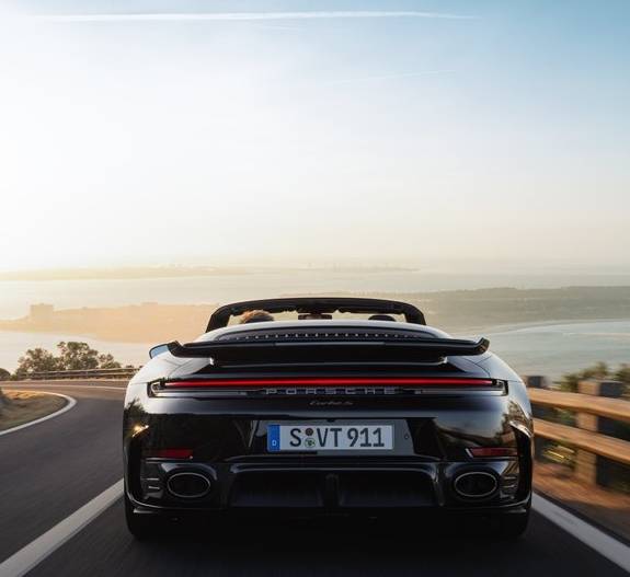 신형 911 터보 S 사진=포르쉐