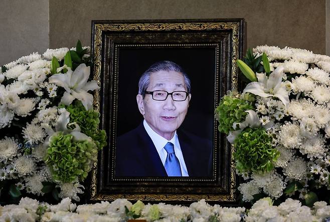 서울 종로구 서울대병원 장례식장에 8일 고 이용일 전 한국야구위원회 총재 직무대행의 빈소가 마련돼 있다. 뉴시스