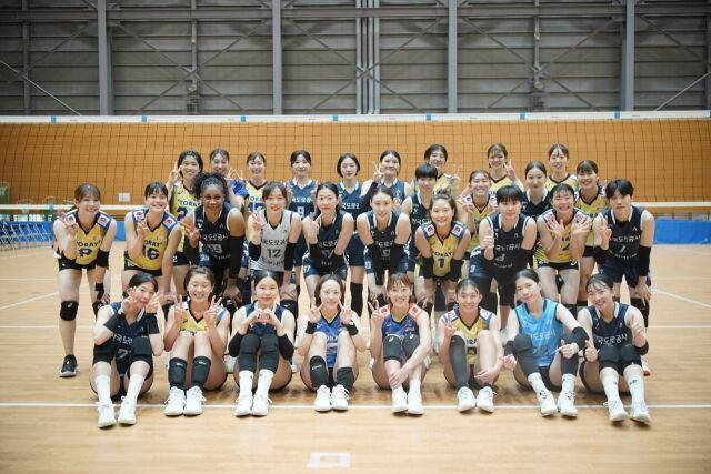 한국도로공사는 7일 도레이 아레나에서 열린 친선경기를 끝으로 일본 전지훈련을 마쳤다./한국도로공사