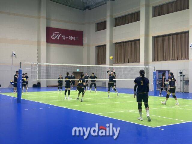 현대건설 선수단./용인 = 이정원 기자