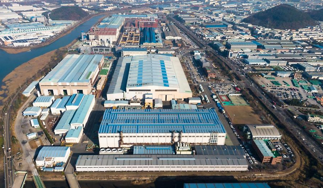 한화엔진 창원공장 외부전경. [한화엔진 제공]