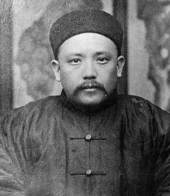 중화민국 임시 총통이었던 위안스카이. 위키피디아