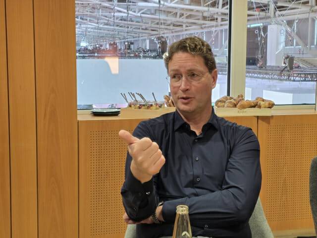 올라 칼레니우스 메르세데스-벤츠 이사회 회장 겸 최고경영자(CEO)