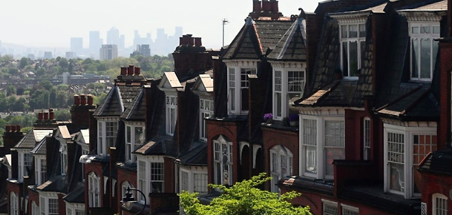 런던의 한 주택가. EPA연합뉴스