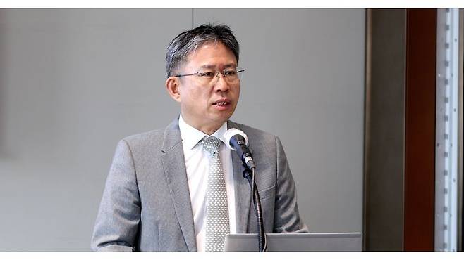 [세종=뉴시스] 윤동진 농림수산식품교육문화정보원(농정원)장이 지난 8일 서울 용산구 서울드래곤시티호텔에서 열린 '2025년 농업협력 초청연수' 개회식에서 축사를 하고 있는 모습. (사진=농정원 제공) 2025.09.09. photo@newsis.com *재판매 및 DB 금지