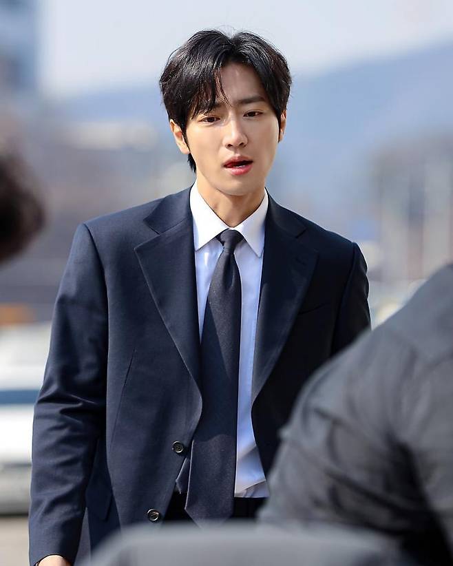 숏폼 드라마 속 이상엽의 등장은 팬들에게 놀람을 안겼다. 이상엽 SNS 캡처