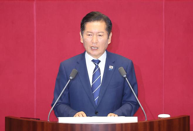 정청래 더불어민주당 대표가 9일 서울 여의도 국회 본회의에서 교섭단체 대표 연설을 하고 있다. ⓒ연합뉴스