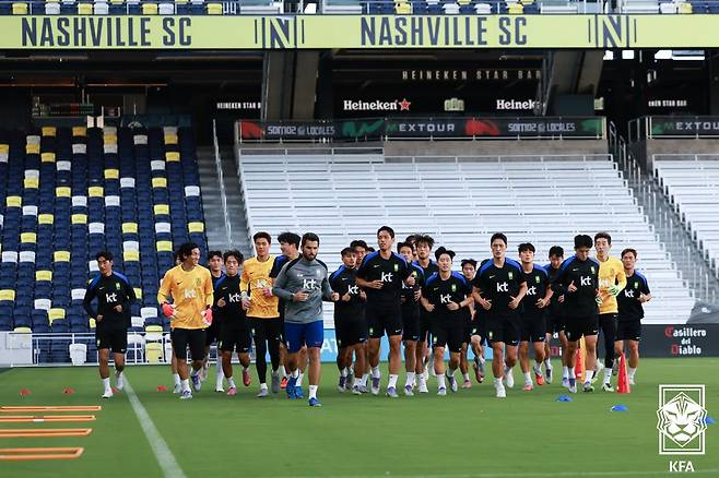 훈련 중인 축구대표팀 선수들. /사진=대한축구협회 제공