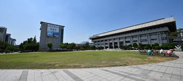 인천시청 전경. <인천시 제공>