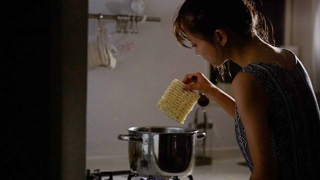 한밤중 허기가 계속 찾아온다면 잘못된 생활습관이 원인일 수 있다|출처: 게티이미지뱅크