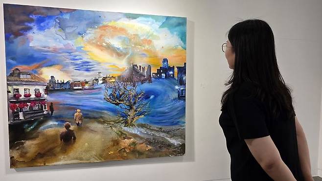 [사진=박현주 미술전문기자] 10일 개막한 선화랑, 영국 작가 6인전 전경. *재판매 및 DB 금지