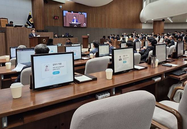 [홍성=뉴시스] 텅빈 충남도의회 본회의장 모습.  *재판매 및 DB 금지