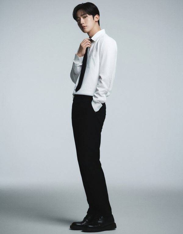 ⓒ위엔터테인먼트