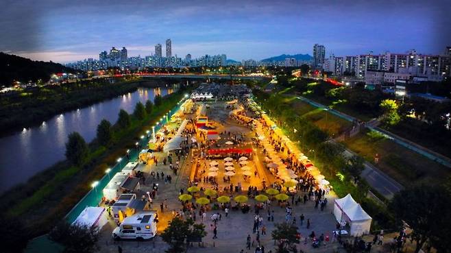 지난해 안양천에서 열린 구로G페스티벌 전경. 구로구 제공.
