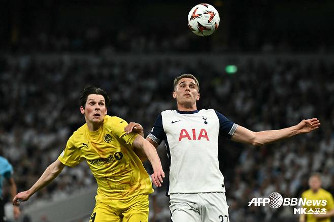 반 더 벤(사진 오른쪽). 사진=AFPBBNews=News1