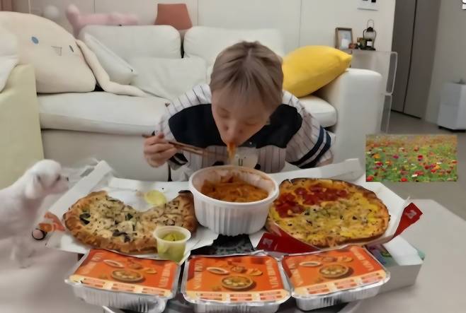 [사진, 히밥 유튜브 갈무리]