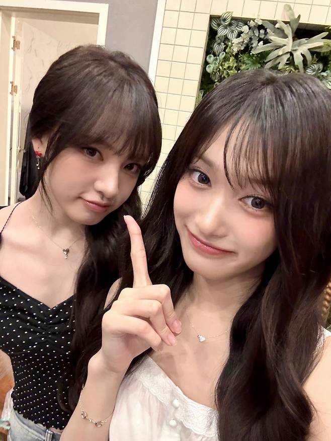 아이브 리즈X이서, '아깽즈' 보컬 케미 폭발[우쥬레코드]