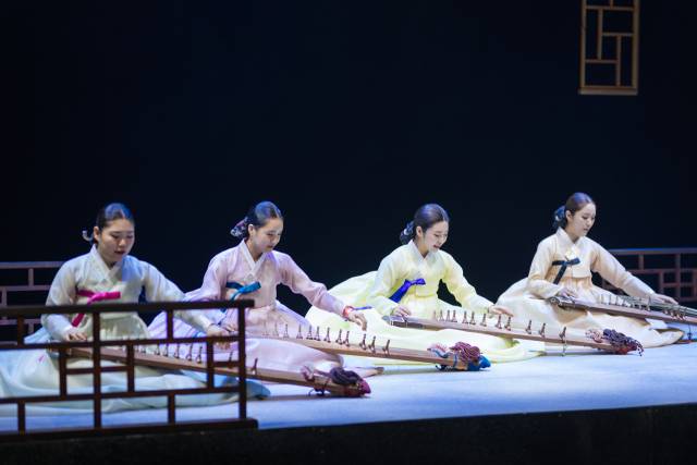 놀다가 합주단(민정민, 박혜리, 김은비, 공규연)