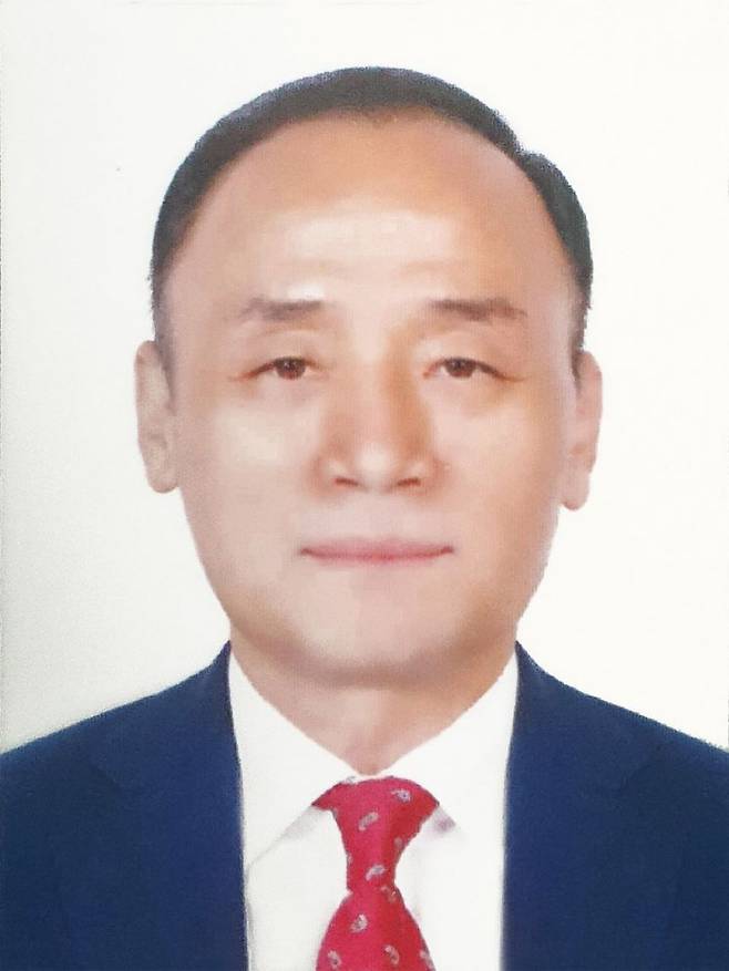 은관문화훈장을 받은 박진태 경성문화사 대표. 문화체육관광부 제공