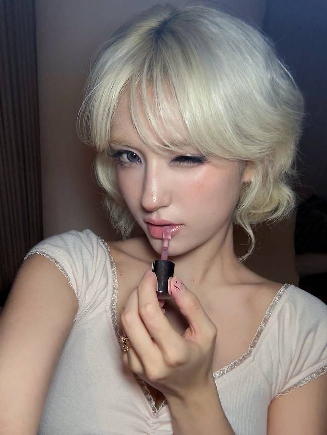 인스타그램 @somsomi0309