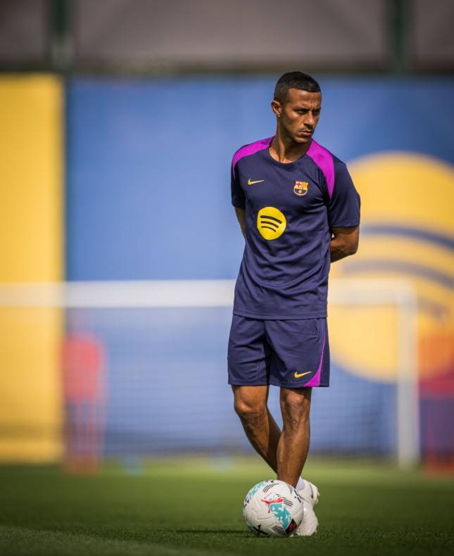 티아고 알칸타라 바르셀로나 코치. 바르셀로나 홈페이지 캡처