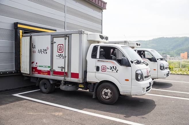 더진국 물류 차량. <부자비즈>