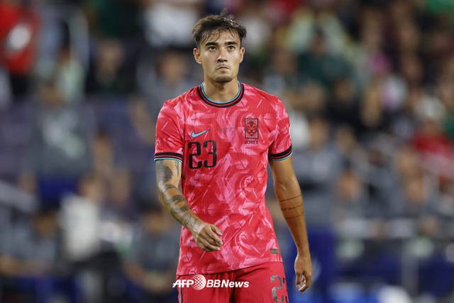 태극마크를 달고 활약한 옌스 카스트로프. /AFPBBNews=뉴스1