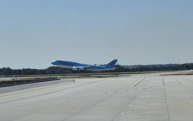 석방된 한국인 근로자 태운 전세기 이륙 [촬영=장하나]