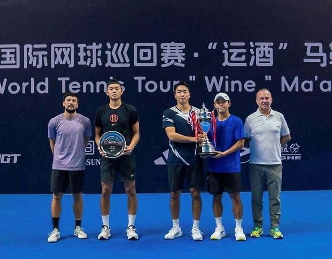 이덕희가 2주 연속으로 ITF 국제대회에서 복식 우승했다(사진제공 S&B컴퍼니)