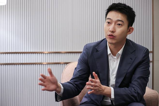 데이비드 챈 에코백스 CEO가 지난달 27일 서울 중구 웨스틴조선호텔에서 열린 '스마트클라우드쇼 2025' 기조연설을 마치고 조선비즈와 인터뷰하고 있다./조선비즈