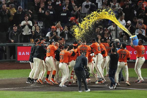 샌프란시스코는 이날 극적인 역전승을 거뒀다. 사진= AP= 연합뉴스 제공