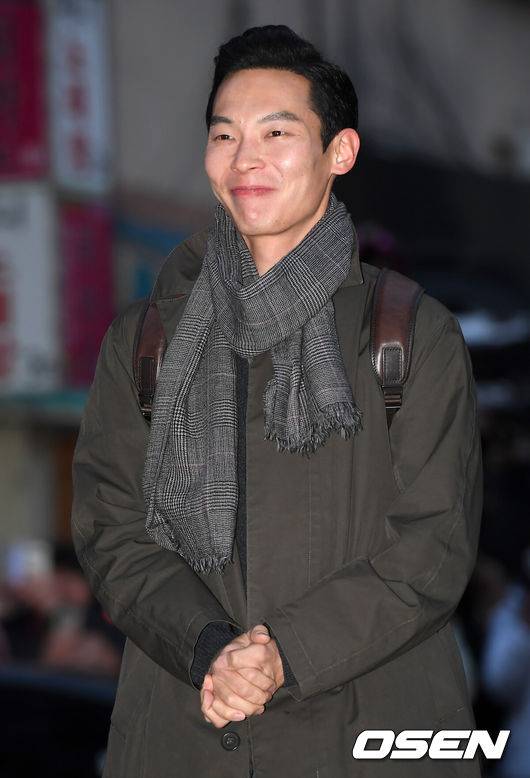 [OSEN=조은정 기자] 16일 오후 서울 영등포구 한 음식점에서 tvN 토일드라마 '사랑의 불시착' 종방연이 열렸다.배우 양경원이 포즈를 취하고 있다. /cej@osen.co.kr