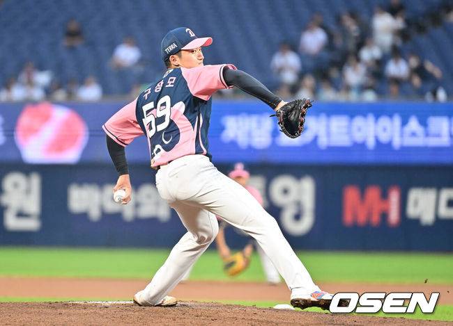 [OSEN=창원, 이석우 기자] 7일 창원NC파크에서 2025 신한 SOL 뱅크 KBO 리그 NC 다이노스와 KIA 타이거즈의 경기가 열렸다. 홈팀 NC는 구창모가, 방문팀 KIA는 양현종이 선발 출전했다. NC 다이노스 선발투수 구창모가 역투하고 있다. 2025.09.07 / foto0307@osen.co.kr