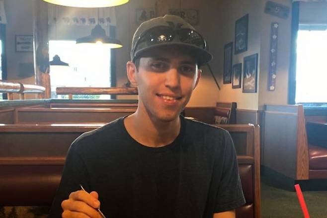 커크 암살 용의자 타일러 로빈슨. 소셜미디어 캡처