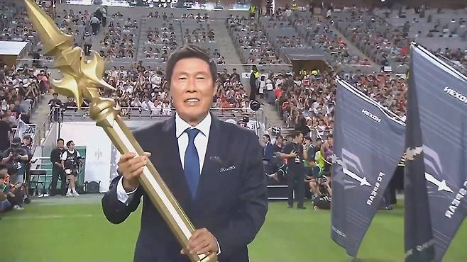 - 한국 축구 레전드 차범근도 빠질 수 없지