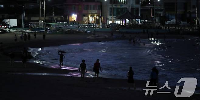 제주 해수욕장의 저녁(자료사진)/뉴스1